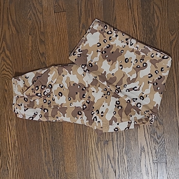 Camo Cargo Pants - Picture 7 of 7